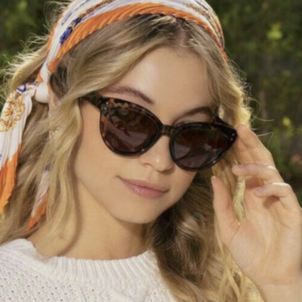 Tortoise Cat Eye Sunglasses nwot
